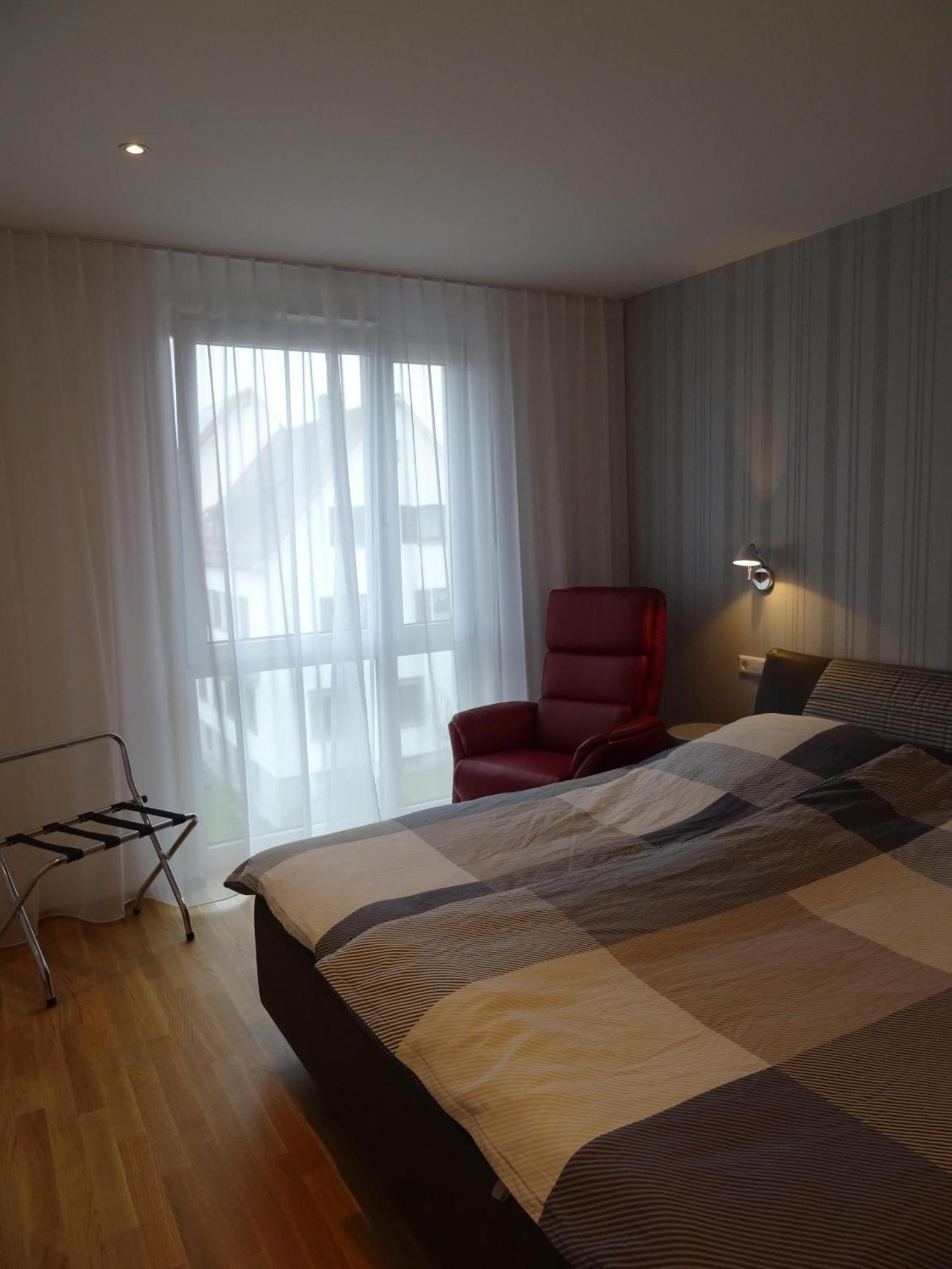 Zisa Ferienwohnung Bodensee ฟรีดริชส์ฮาเฟน ภายนอก รูปภาพ