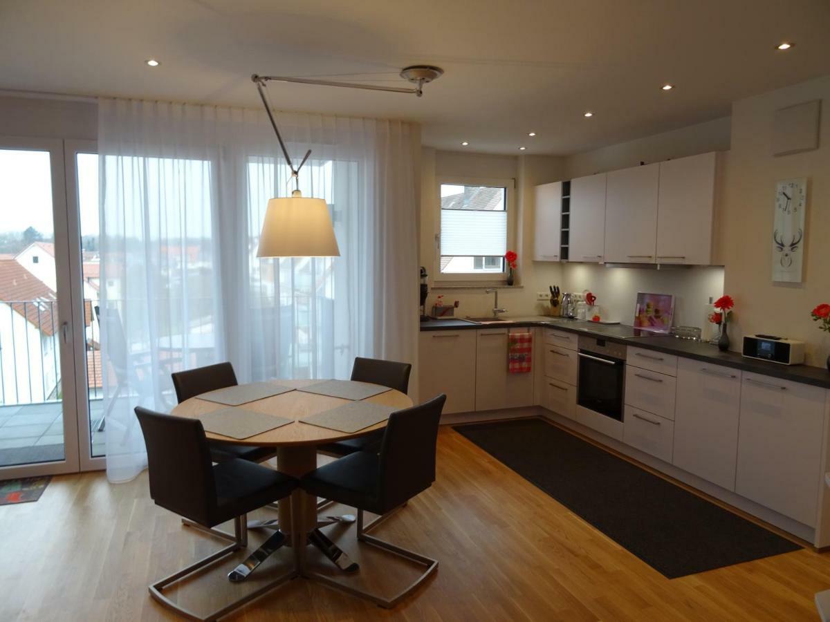 Zisa Ferienwohnung Bodensee ฟรีดริชส์ฮาเฟน ภายนอก รูปภาพ